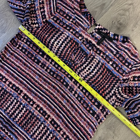 Bcbgmaxaroa keyhole 100% silk dress multi bright colors size Small - Picture 10 of 17